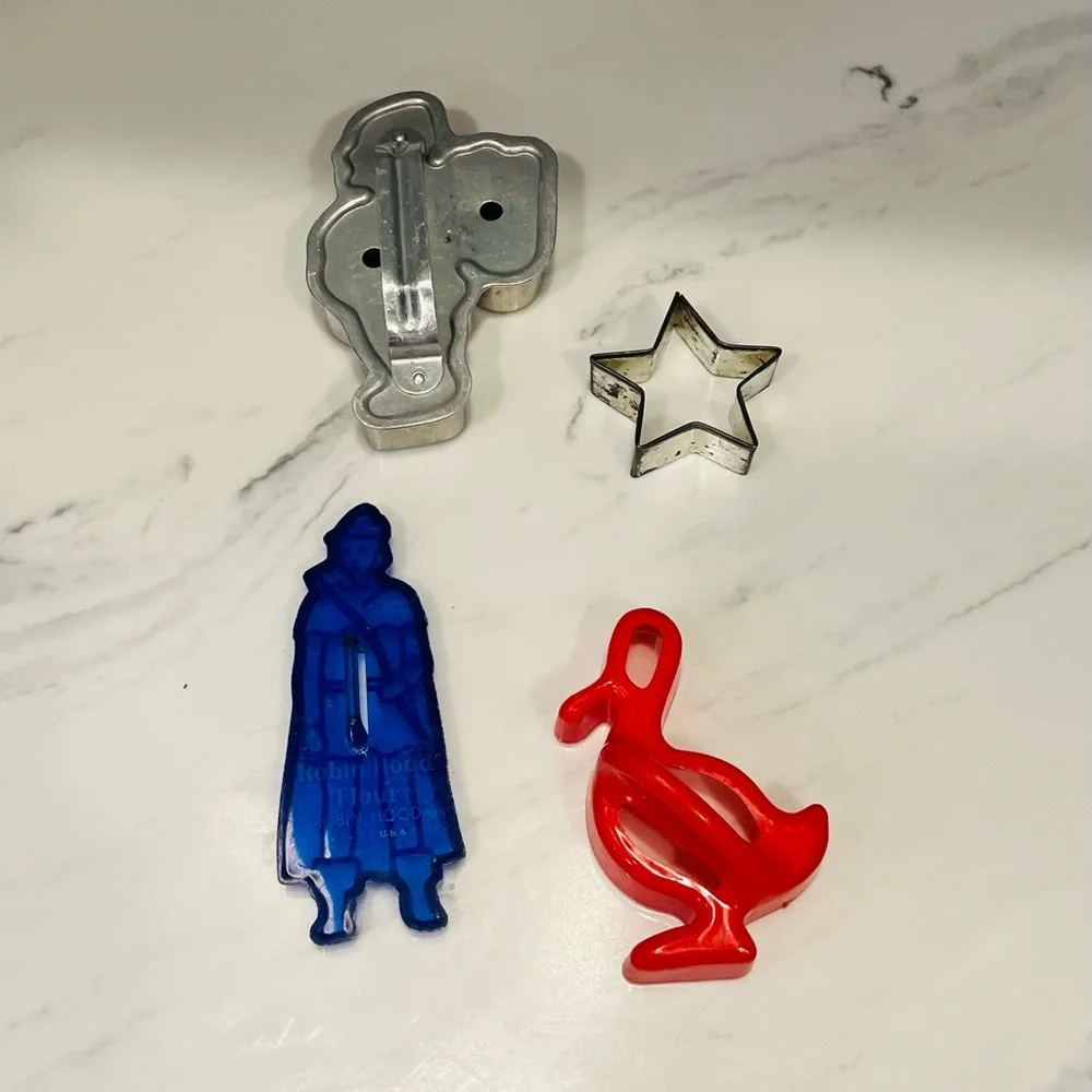 Vintage Cookie Cutter Bundle Set 19 Cutters Plastic and Aluminn Variety